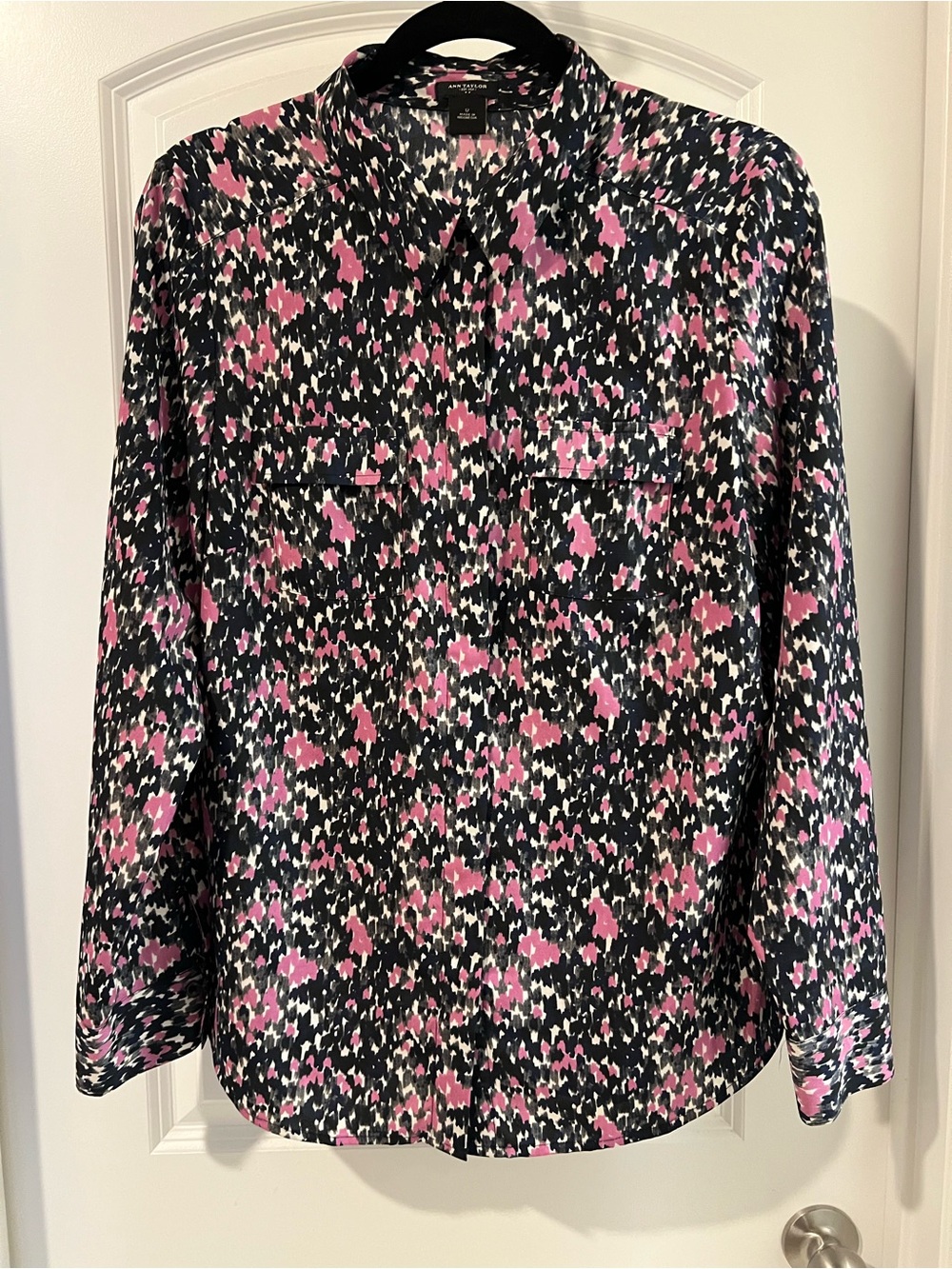 Anne Klein Black and Pink Abstract Print Button-Up Blouse